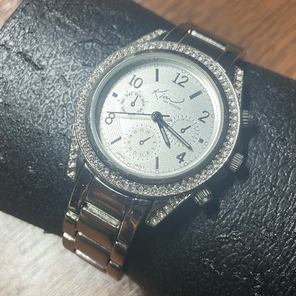 Kim Rogers Women’s Watch in Near-Perfect Condition - Picture 5 of 5